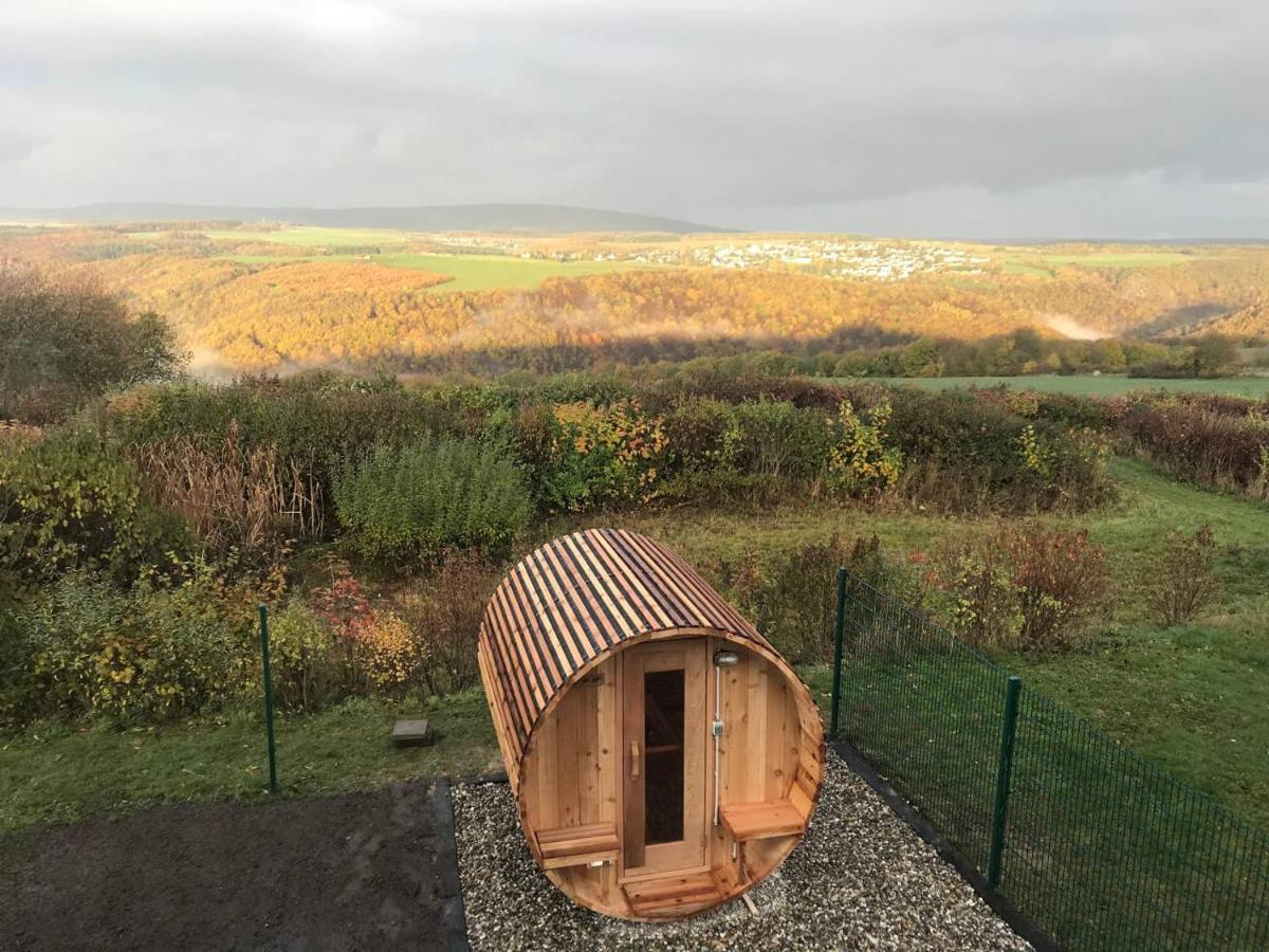 Hunsrück Valley View With Cedar Sauna Apartment *
